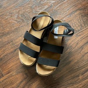 Kimmie Sandal